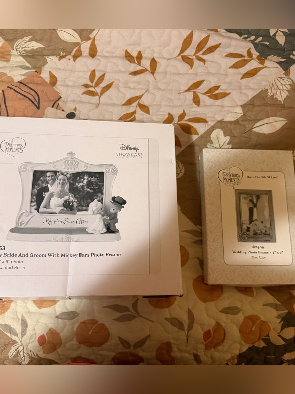 Set of 2 Precious Moments Wedding Picture Frames